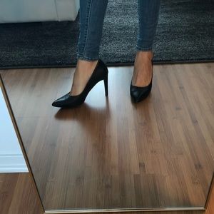 ❗️SALE❗️ Cole Haan Soft leather pumps